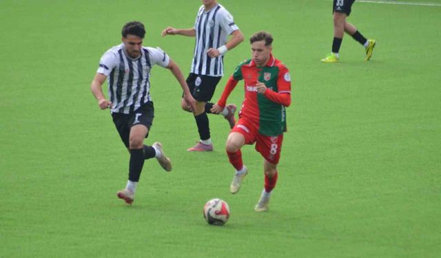Nazillispor sahasında ağırladığı Karşıyaka'ya 10-0 mağlup oldu