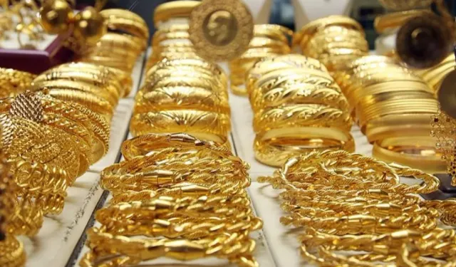 Altın haftaya rekor çöküşle başladı