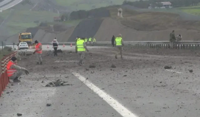 Balıkesir’de F-16 uçağının düştüğü bölgede çalışmalar sabahın ilk ışıklarıyla devam ediyor