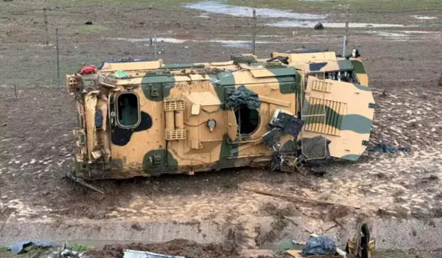 TAG Otoyolu’nda kontrolden çıkan askeri araç devrildi: 10 asker yaralandı