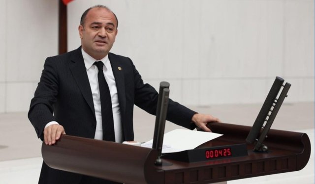 Özgür Karabat'tan, Ömer Günel’in gözaltına alınmasına sert eleştiri