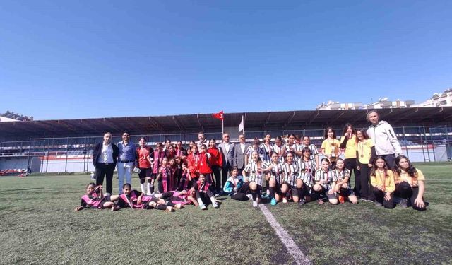 Aydın'da Küçükler Futbol İl Birinciliği tamamlandı
