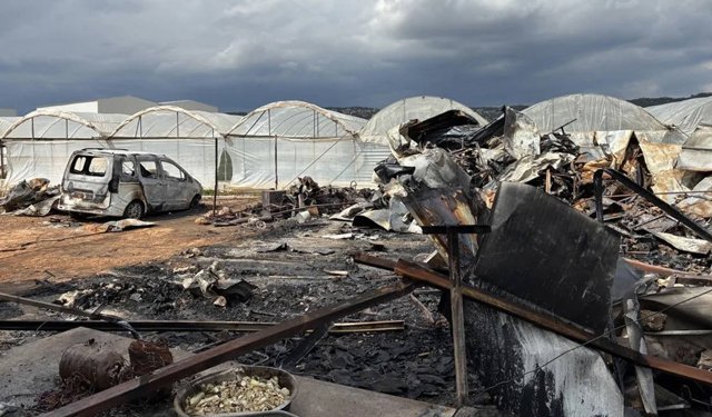5’i çocuk 6 kişinin öldüğü yangında sera sahibi tutuklandı