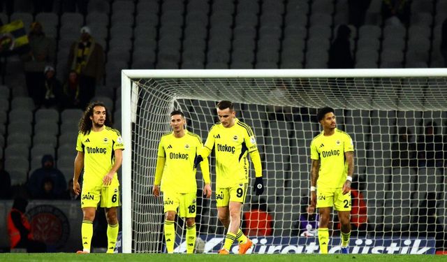 Fenerbahçeli oyuncuların telefonlarına mesaj