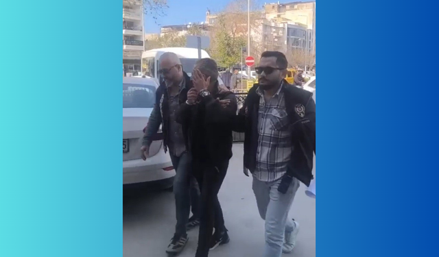 On üç ayrı suçtan aranan şahıs Kuşadası'nda yakalandı