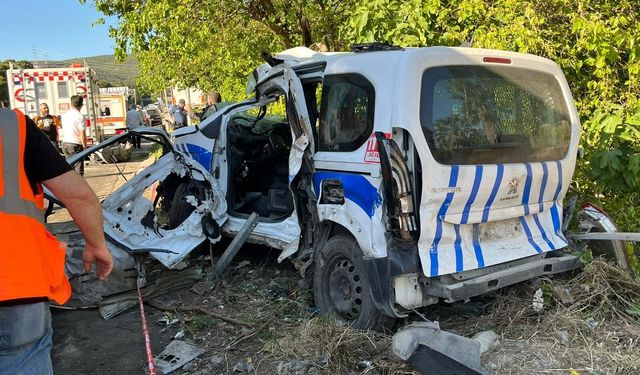 Zincirleme kazada 1 polisimiz şehit oldu