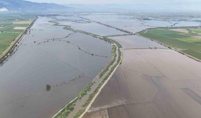 Söke'deki taşkının izleri havadan görüntülendi