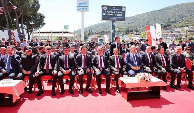 Sosyal Tesise dönüşen Söke Eski Cezaevi restoran ve satış ofisi törenle açıldı