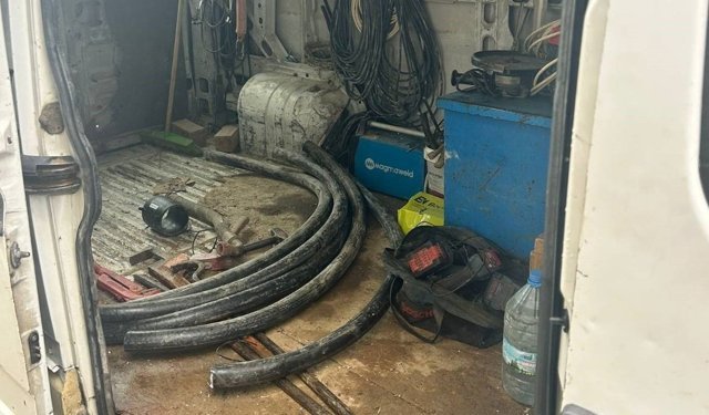 Çine'de kablo hırsızları yakalandı