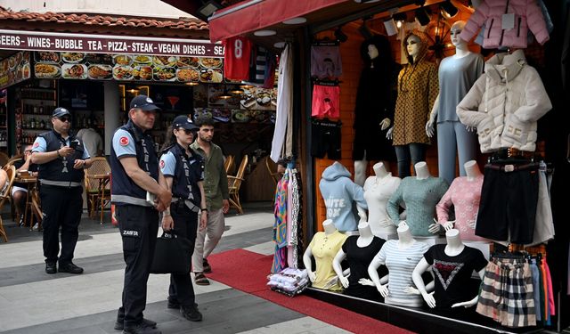 Kuşadası'nda sıfır işgaliyeden taviz yok