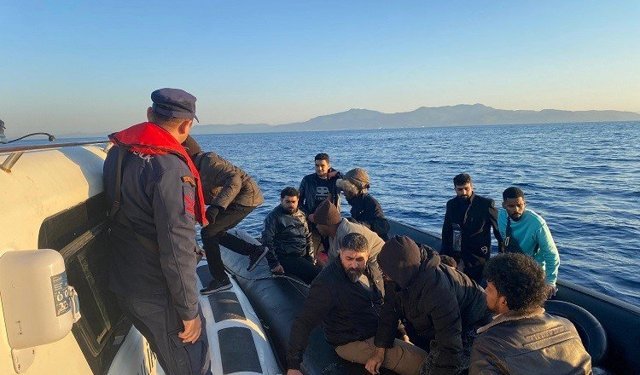 Aydın’da 18 düzensiz göçmen kurtarıldı
