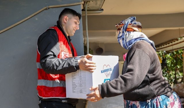 Başkan Yetişkin: 'Kimse kendini yalnız hissetmeyecek'