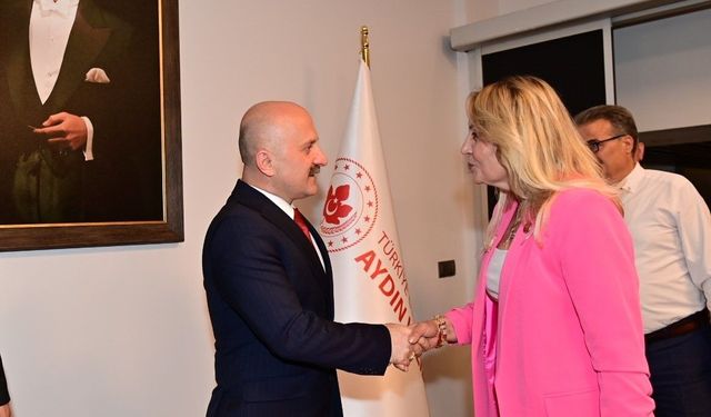 Aydın protokolü bayramlaştı