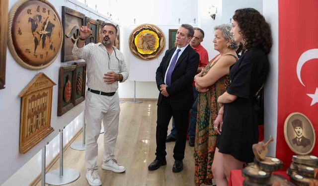 Başkan Yetişkin'den ahşap sanatına destek