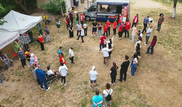 Özel bireyler ve aileleri doğada gönüllerince eğlendi