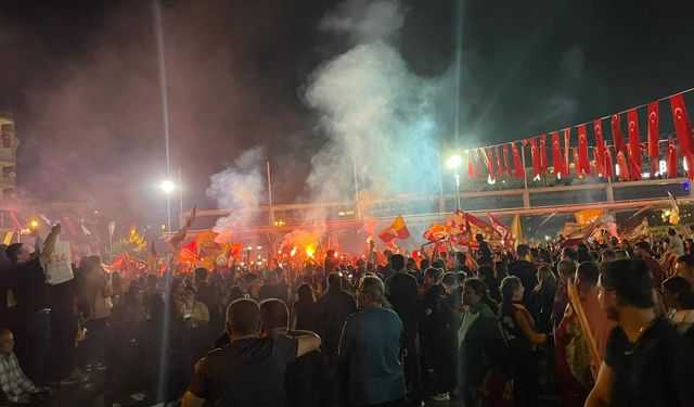 Aydın Sarı-Kırmızıya büründü: Şampiyonluk coşkusu meydanlara taştı