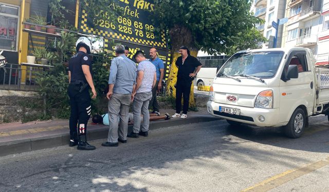 Efeler'de kamyonetin çarptığı yaya yaralandı