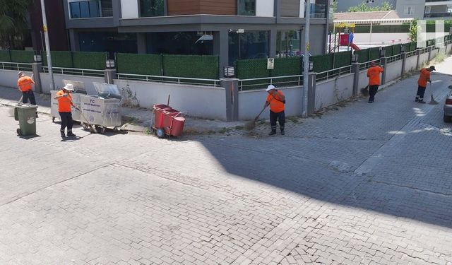 Efeler Belediyesi Temizlik İşleri Müdürlüğü çalışmalarını sürdürüyor