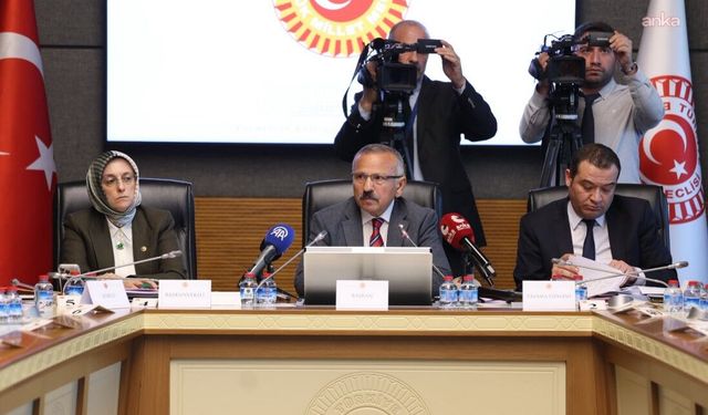 TBMM'de dijital güvenlik gündemi: TikTok 428 binden fazla çocuk hesabını kapattı