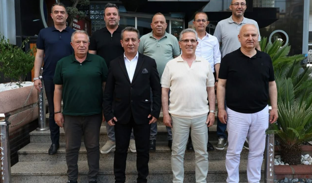 Aydın'da 10 Belediye Başkanı CHP'den istifa etti