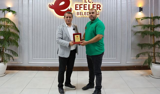 Can kurtaran personele Başkan Yetişkin'den ödül