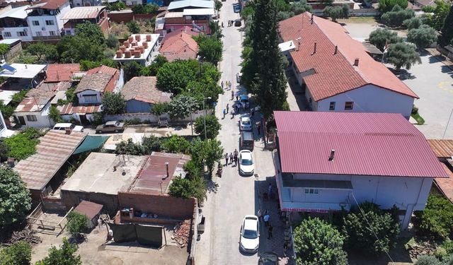 10 bin metrekarelik yol parke taşıyla döşenecek