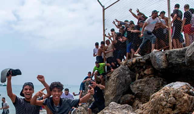 Ceuta'da göç krizi büyüyor