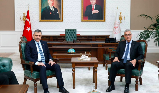 Bakan Çiftçi'den Bakan Memişoğlu'na ziyaret