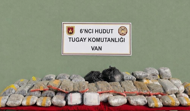 Van hudut hattında 51 kilo yasaklı madde ele geçirildi