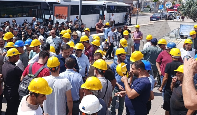 Hak arayışını sürdüren madencilere polis ablukasına tepki