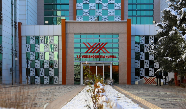 YÖK’ten vakıf üniversitelerine  ücret uyarısı