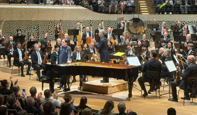 Fazıl Say’dan Hamburg’da unutulmaz konser