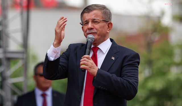Ahmet Davutoğlu "Cumhurbaşkanına hakaret" suçundan ifade verdi: "Sözlerimin arkasındayım"