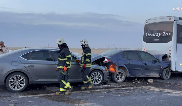 Aksaray-Konya karayolunda toz fırtınası kazaya yol açtı: 16 yaralı