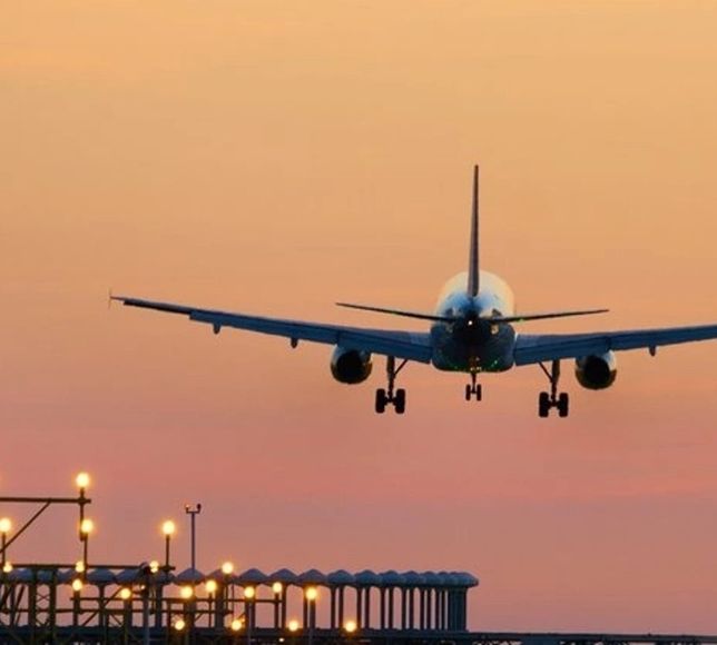 #SONDAKİKA | İran, Ermenistan ve Azerbaycan'a olan tüm uçuşları iptal etti