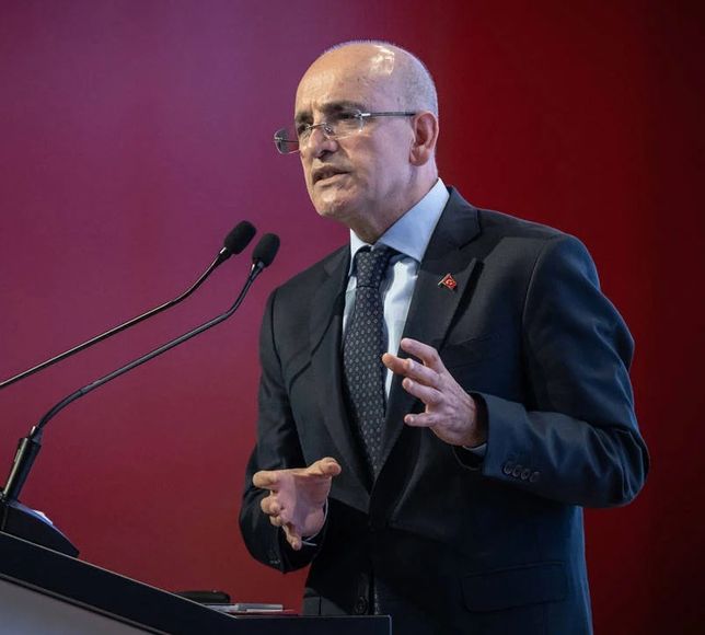 Bakan Şimşek: Lirada sınırlı bir değer kaybı yaşandı