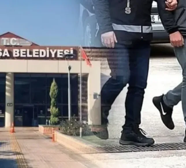 Son Dakika İzmir Kemalpaşa'da yolsuzluk operasyonu! Belediye yöneticileri gözaltında