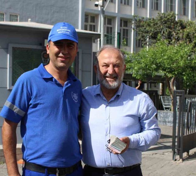 Aydın BŞB'nin temizlik işçisi 'helal olsun' dedirtti
