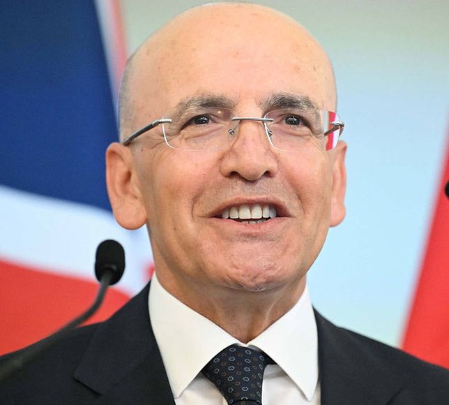 Mehmet Şimşek'ten Türk Lirası açıklaması: Oynaklık azaldı