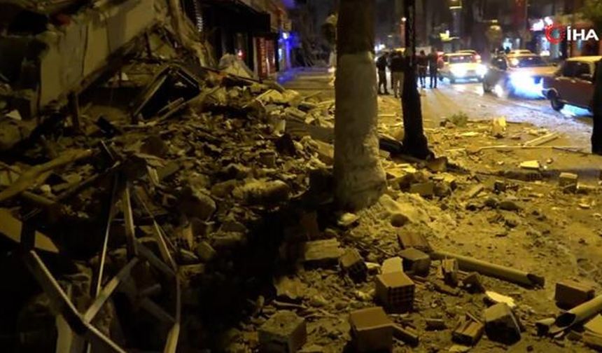 Kızılay açıkladı: Deprem bölgesinden ciddi yıkım ve hasar bilgileri geliyor