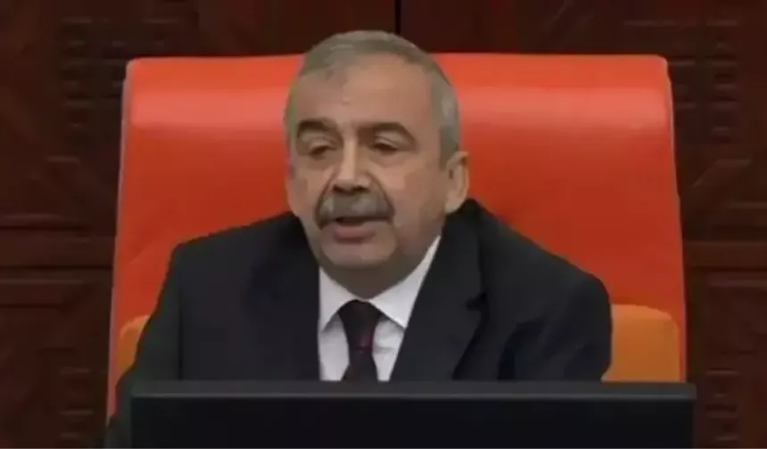 Sırrı Süreyya Önder sağlık durumu ne? Sırrı Süreyya Önder ölüm riski var mı, hayati tehlikeyi atlattı mı? Sırrı Süreyya Önder kalp krizi mi geçirdi? Sırrı Süreyya Önder Covid aşısı oldu mu?