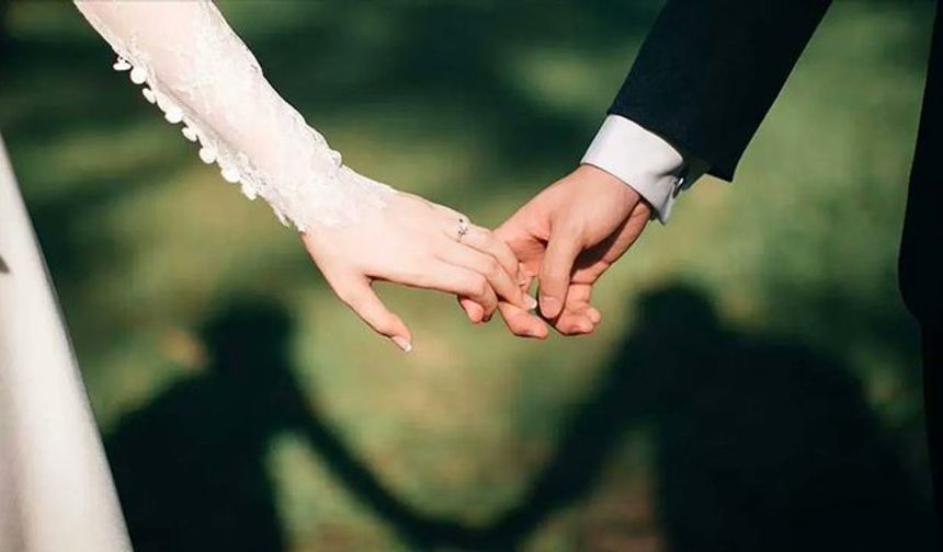 Evlilik kredisine yeni düzenleme yolda: Çocuk sahibi olanların borcu silinebilir
