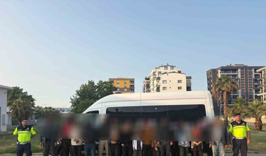 Aydın’da 21 düzensiz göçmen yakalandı
