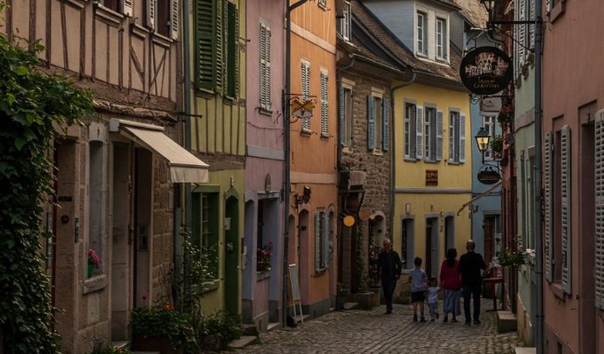 Emekliye emlak vergisi muafiyeti: Şartlar neler, kimler, nasıl yararlanabiliyor?