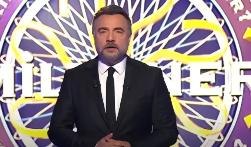 Osmanlı Devleti döneminde inşa edilen hangi yapını ana giriş kapısı üzerindeki kitabede "Mazlumların, zulme uğrayanların sığınağı" yazılıdır?