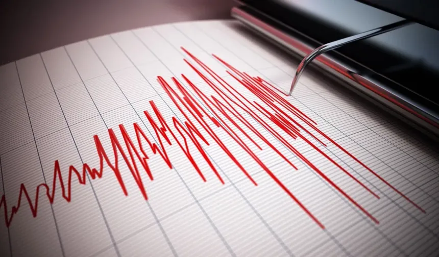 Balıkesir'de korkutan deprem