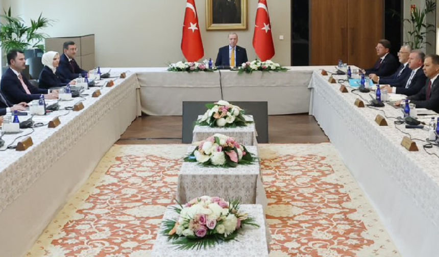 Cumhurbaşkanlığı Kabinesi Ahlat'ta toplandı