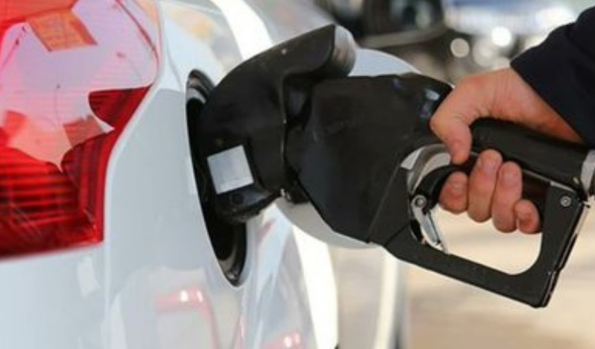Benzine zam geldi!