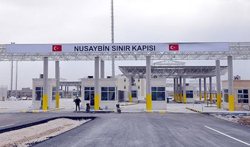 "450 bin Suriyeli ülkesine döndü"