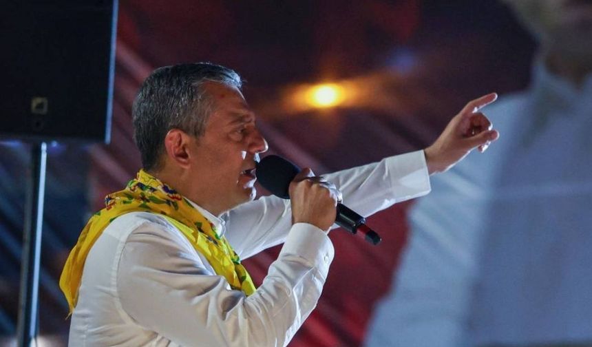 Özel’den mesaj: Turbun büyüğü heybede değil, yarın 12.00’de